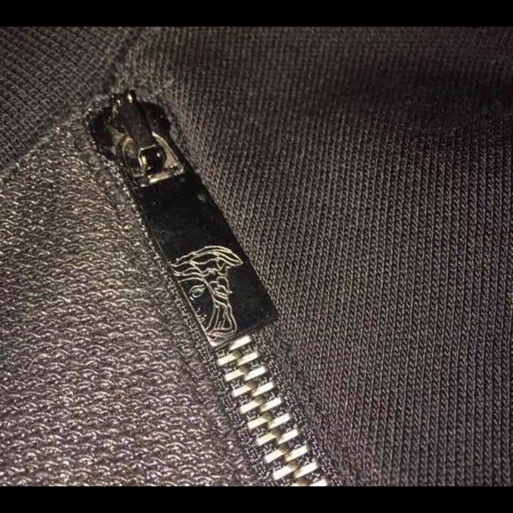 Versace crew neck - Picture 2 of 4